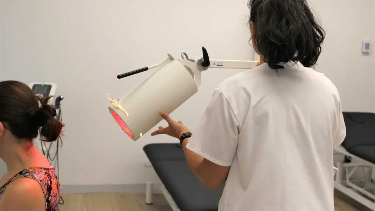 El Centro de Salud Zona 3 de Albacete incorpora a su cartera el servicio de Fisioterapia