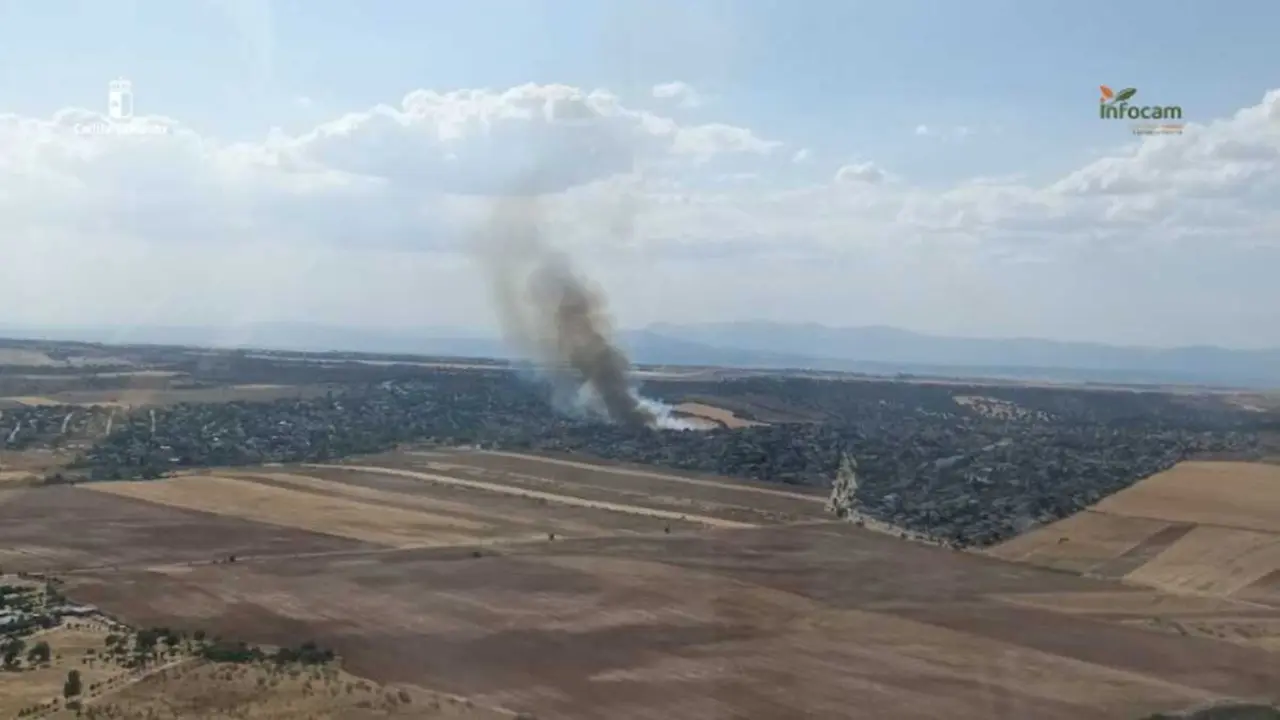 Un incendio forestal en Gal&aacute;pagos (Guadalajara) moviliza a medios de extinci&oacute;n