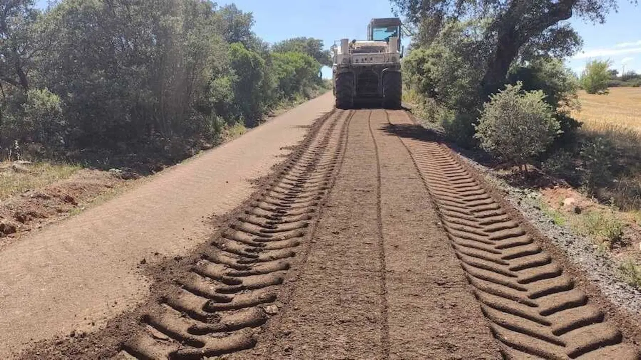 Castilla-La Mancha abre ayudas de 10 millones para caminos rurales