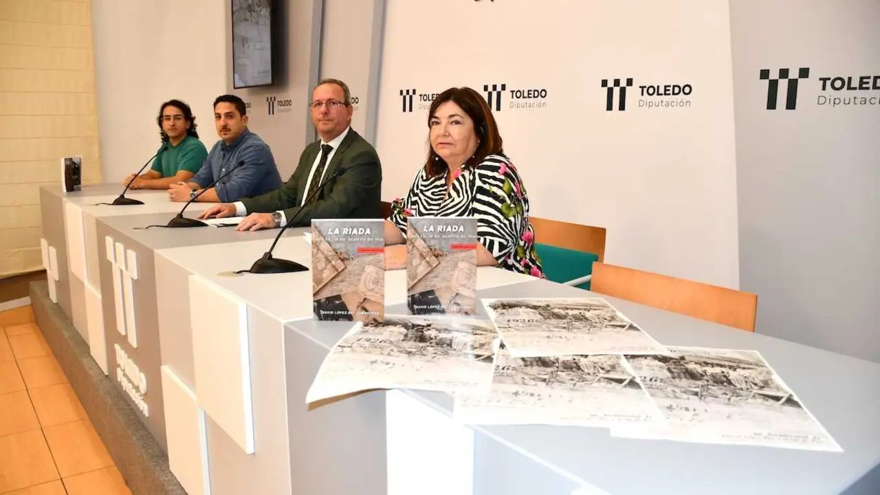 Pol&aacute;n recuerda la riada de 1926 con un libro, documental y placa