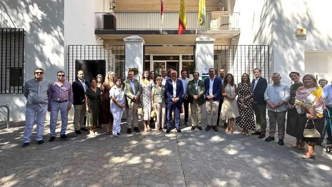 El consejero de Agricultura, Ganader&iacute;a y Desarrollo Rural, Juli&aacute;n Mart&iacute;nez Liz&aacute;n, ha participado en el XL D&iacute;a del Viticultor celebrado por Asaja en Tomelloso (Ciudad Real).