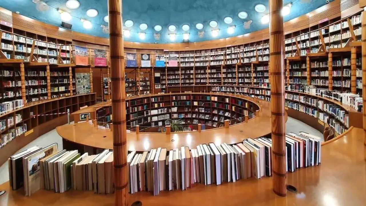 En la imagen de archivo la Biblioteca Dep&oacute;sitos del Sol de Albacete