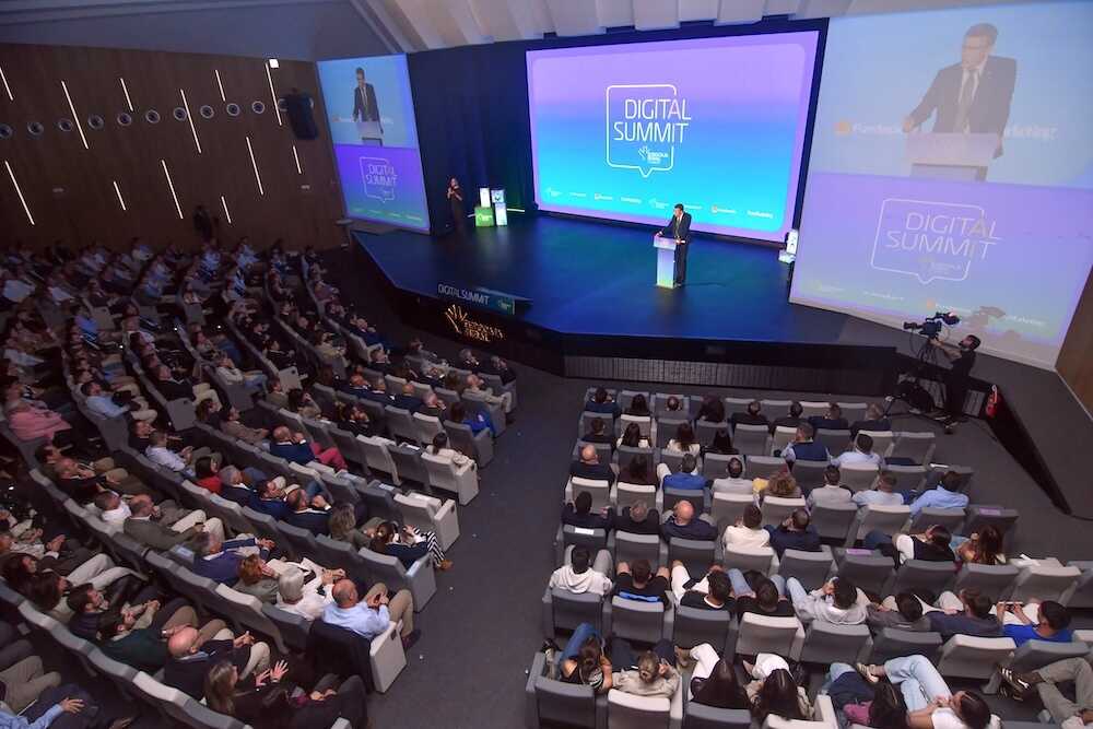 La Fundación Eurocaja Rural celebra en Toledo su 'Digital Summi' centrado en la IA y los negocios